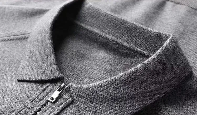 LP/26 Autumn and Winter New Arrival Lapel Zipper Wool Sweater Textured Collar Splicing, His Simple and Classic Combining Designs that Have Been Fashionable Seemingly Niche Designs Can Go Well with Various Occasions Thickened Fabric Yarn Made of Wool Thickness in Autumn and Winter Comfortable Upper Body Breathable and Good Warmth Keeping Size: M-3XL